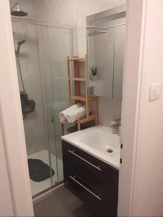 Apartmani Tina Jelsa  Esterno foto